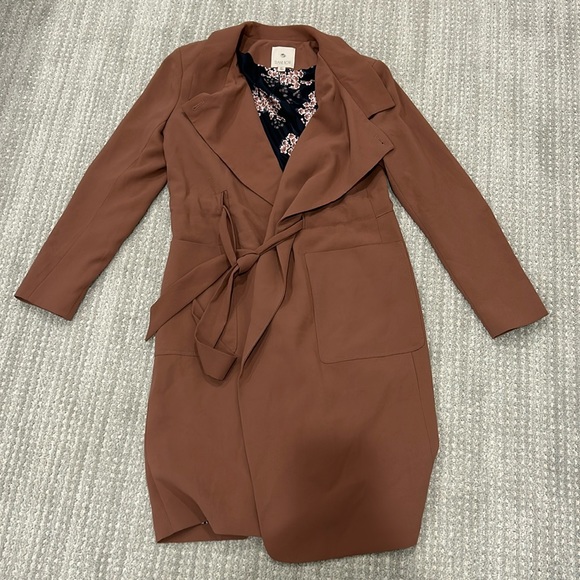 Eliane Rose Jackets & Blazers - Chic Tan Trench Coat